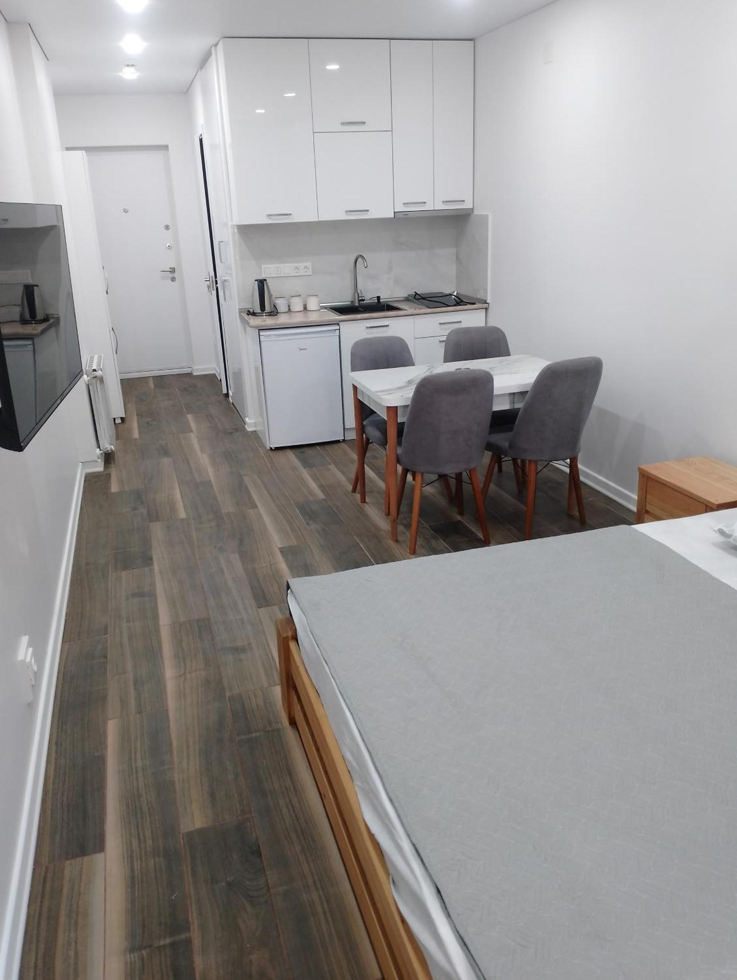 Next Apartments Батуми Екстериор снимка